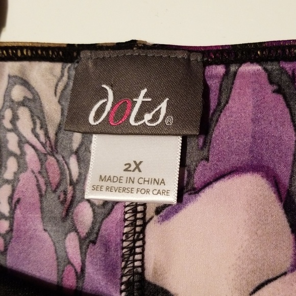 Dots one shoulder top FREE WITH PURCHASE JUST BUNDLE - Picture 4 of 6